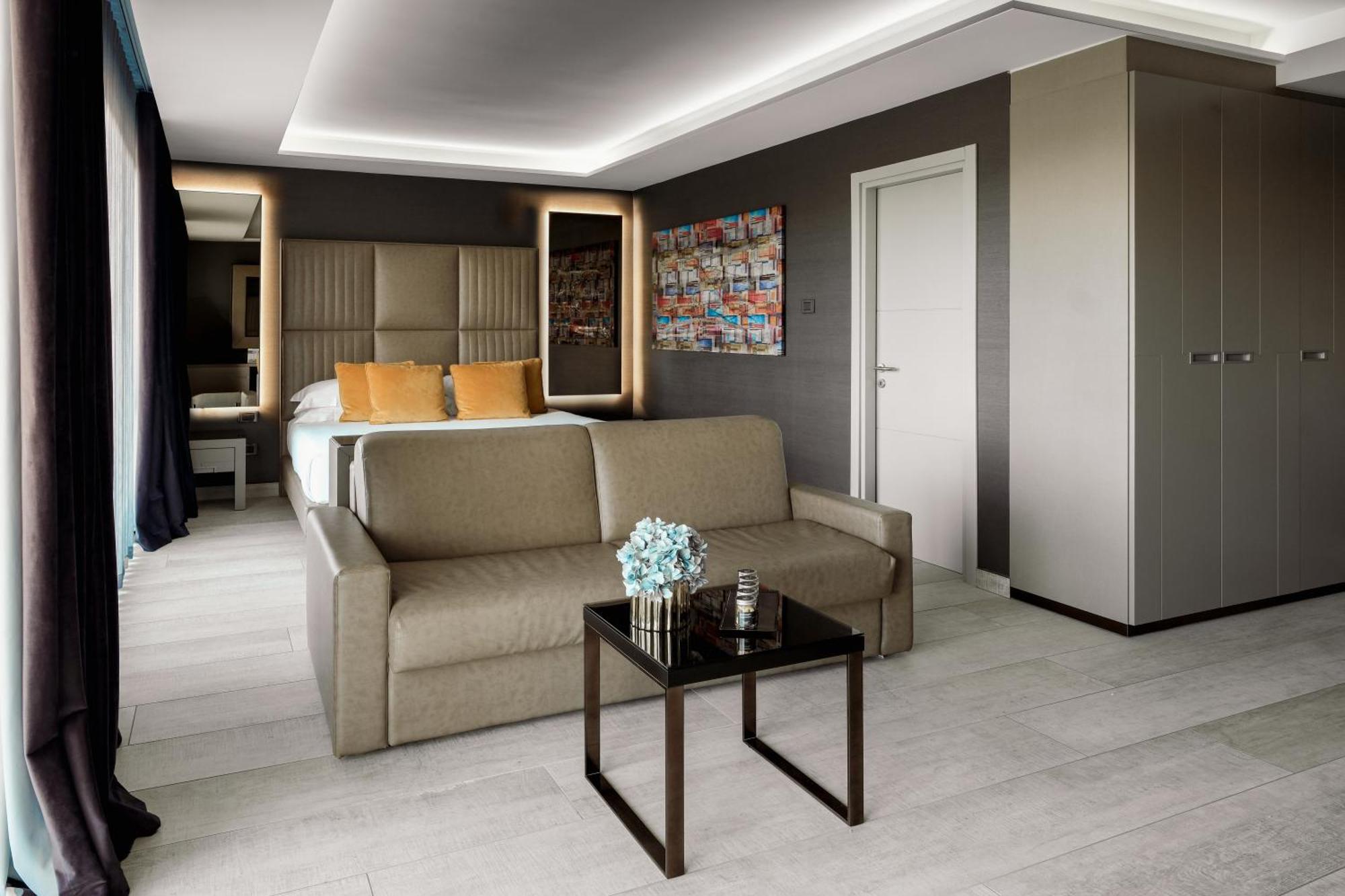 Hotel & Tre Fontane Luxury Portici