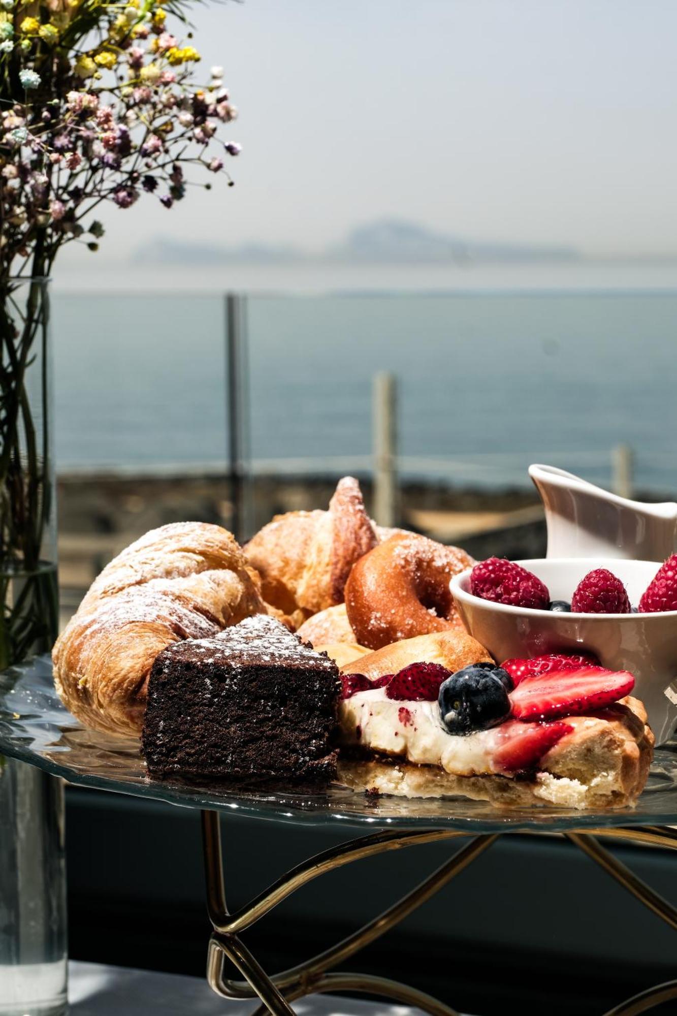 Hotel & Tre Fontane Luxury 4*