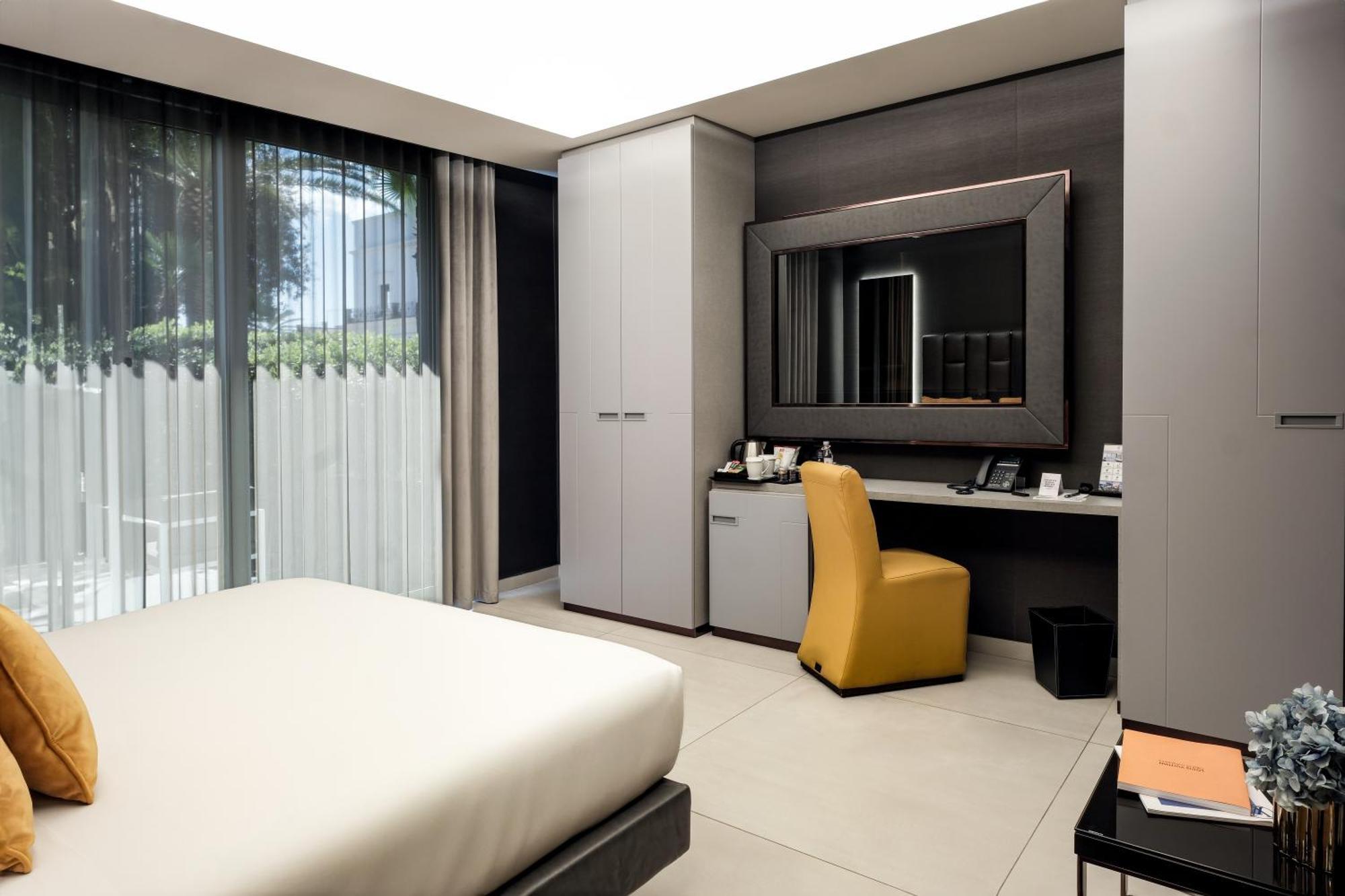 & Tre Fontane Luxury 4*