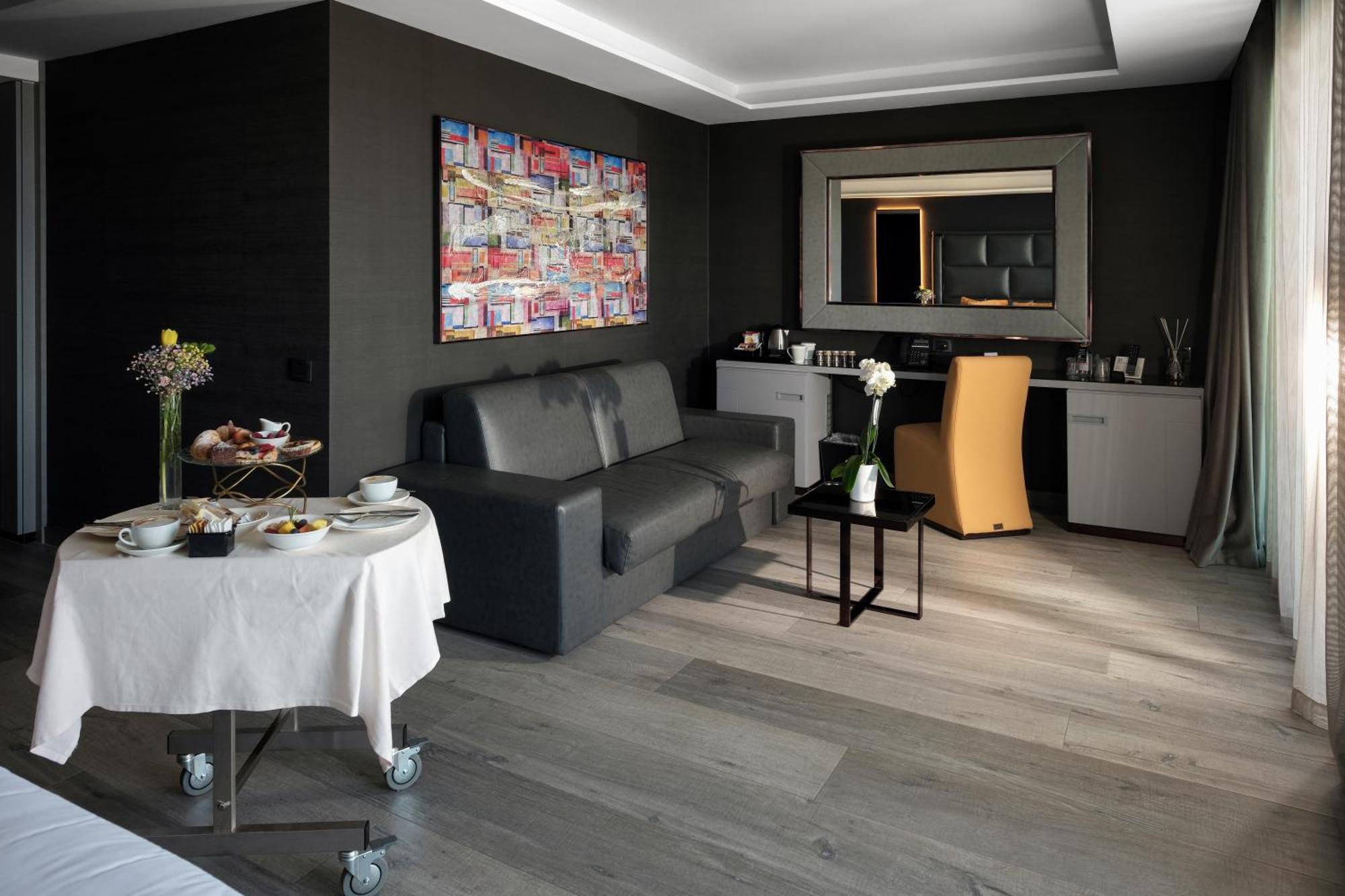 Hotel & Tre Fontane Luxury Portici
